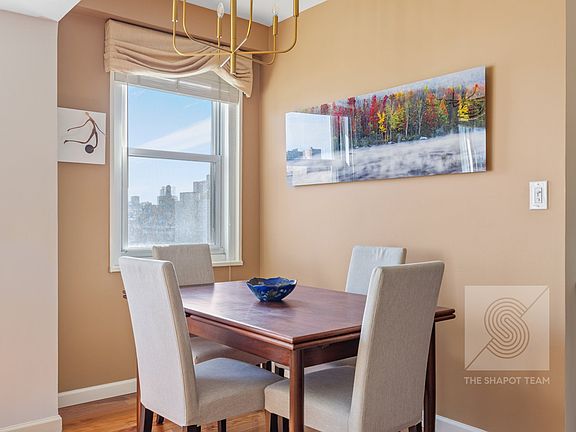 5th image of 101 W 12th St APT 21G