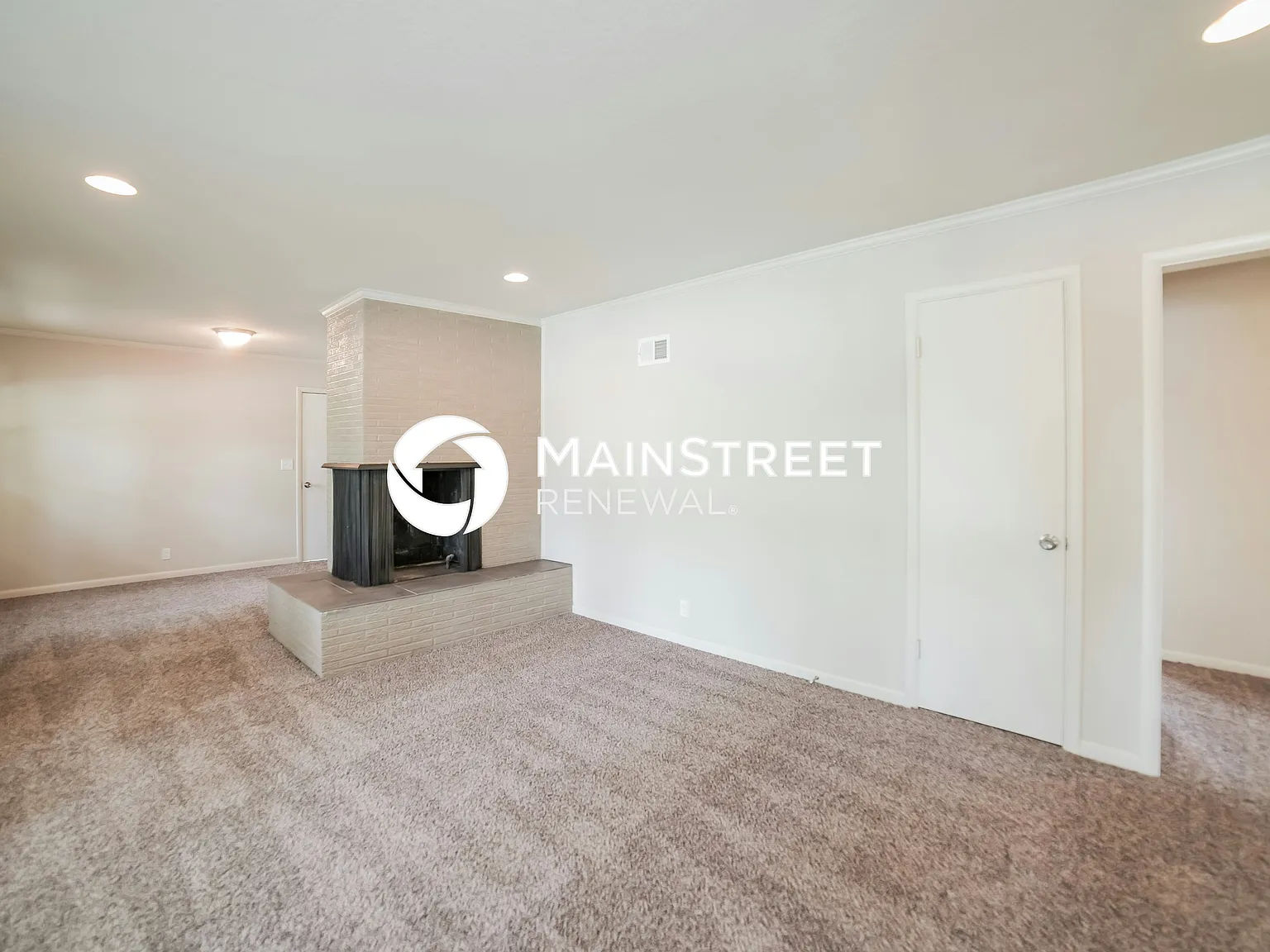 4909 Norwood Avenue — Photo 4