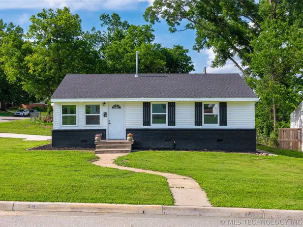 2139 W 46th Pl, Tulsa, OK 74107