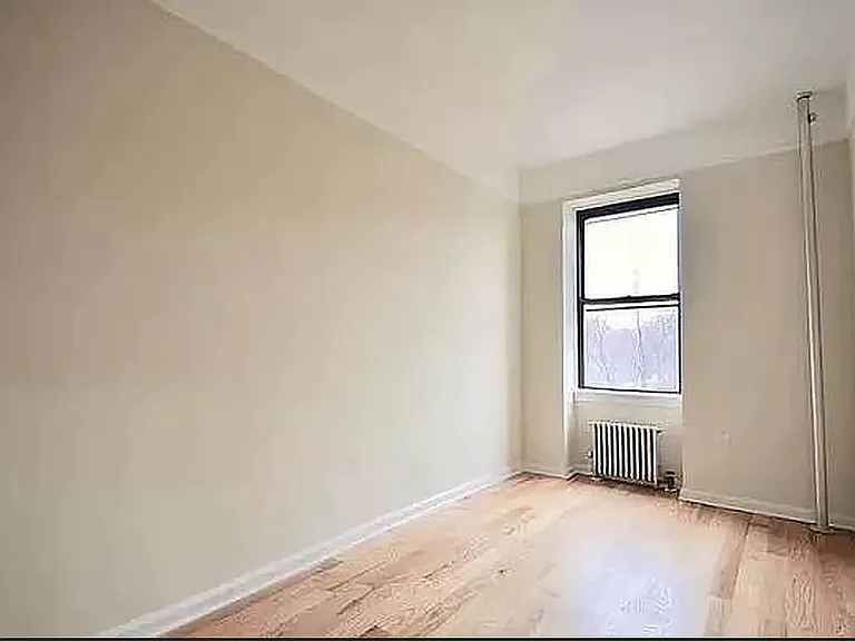 9 E 124th St #3 — Photo 4