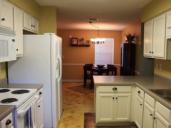 Kitchen Built in Microwave