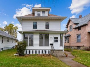 1314 Burch Ave NW, Cedar Rapids, IA 52405