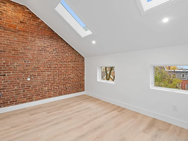 117 Lander St #3 — Photo 16