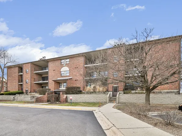 720 Weidner Rd APT 200, Buffalo Grove, IL 60089