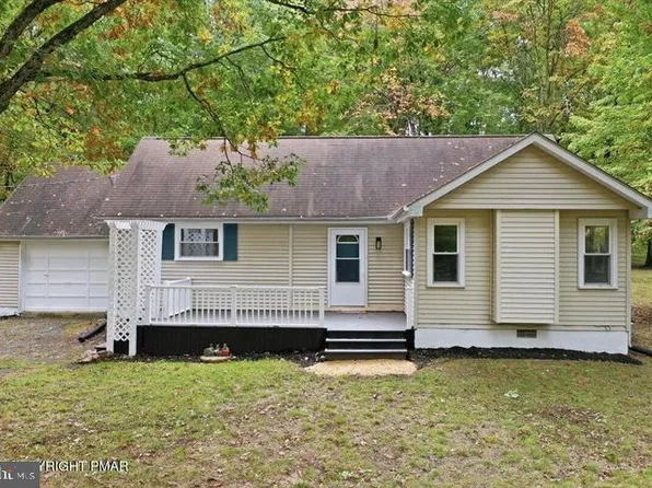 118 Buckhill Rd E, Albrightsville, PA 18210
