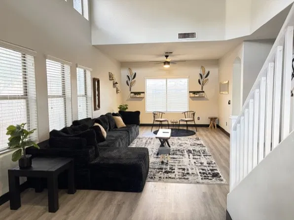1615 E Desert Breeze Dr, Casa Grande, AZ 85122