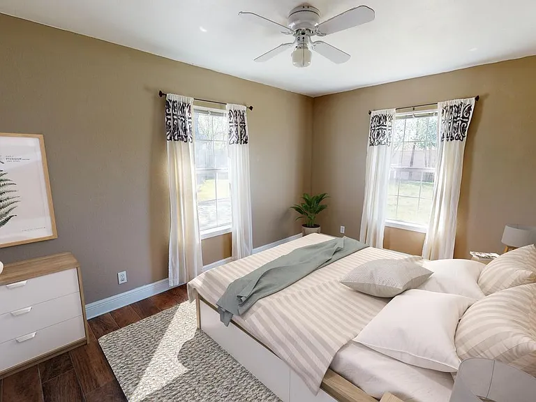 204 Monaco Dr — Photo 9