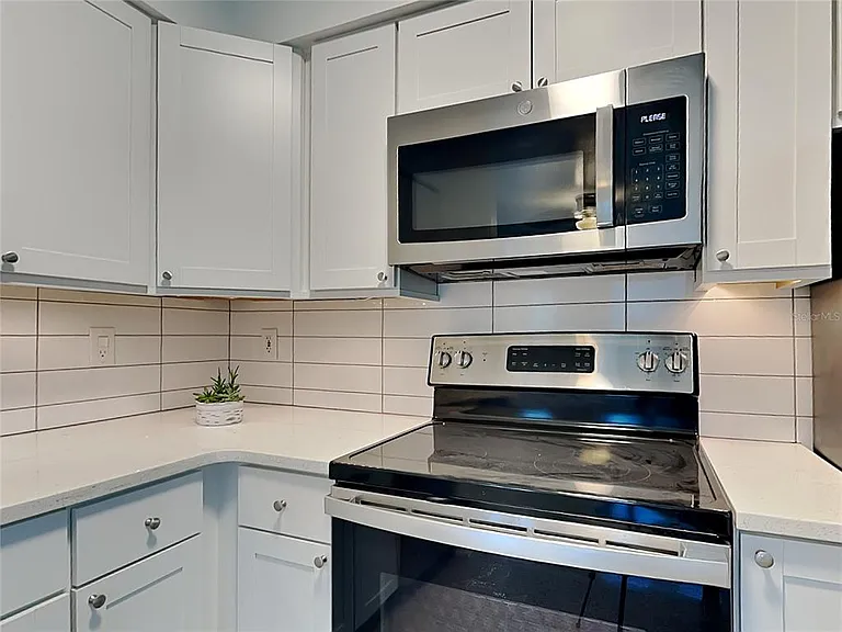 902 S Bruce St #B — Photo 9