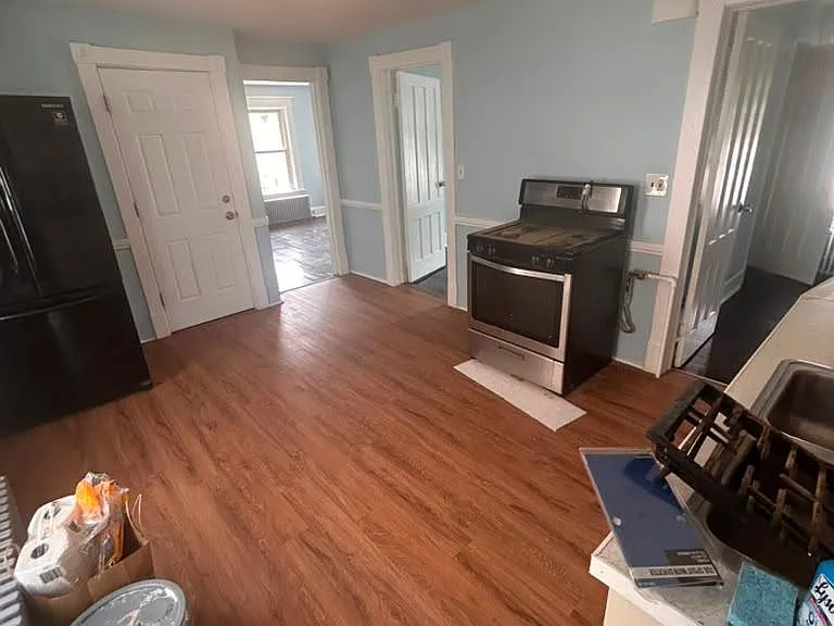 1041 Strong St #2 — Photo 1