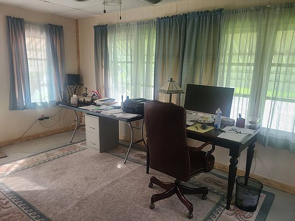 4th image of 101 Regency Dr
