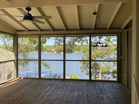 screened porch