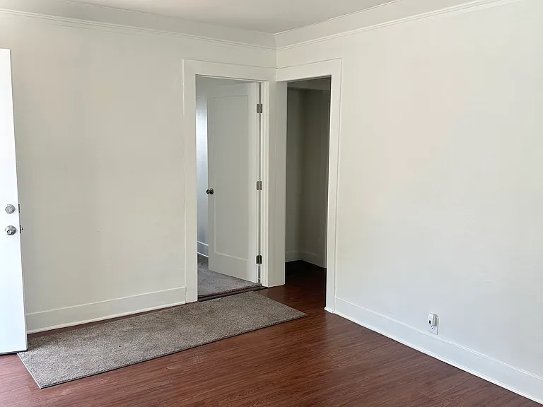 502 S Soto St #1/2 — Photo 8