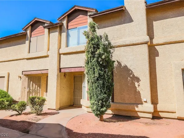 566 Kristin Ln, Henderson, NV 89011