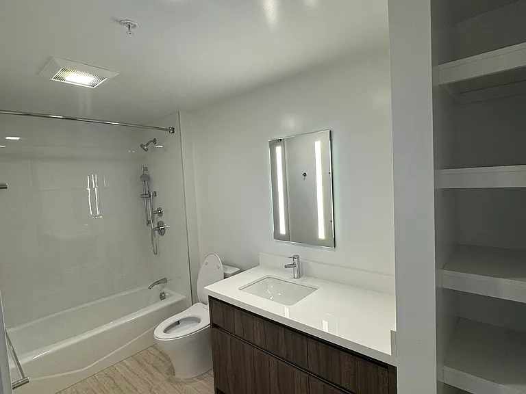 1500 Rycroft St #1010 — Photo 5