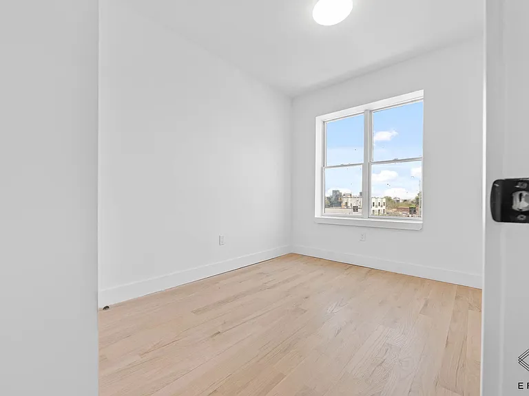 1193 Nostrand Ave #3B — Photo 7