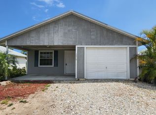 1610 20th Ave SW, Vero Beach, FL 32962