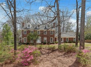 117 Willoughby Blvd, Greensboro, NC 27408