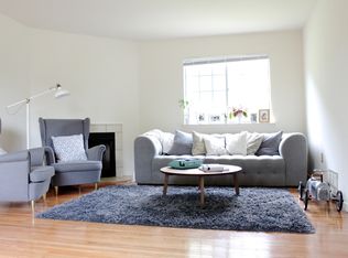 35 Crown Court Dr, Basking Ridge, NJ 07920