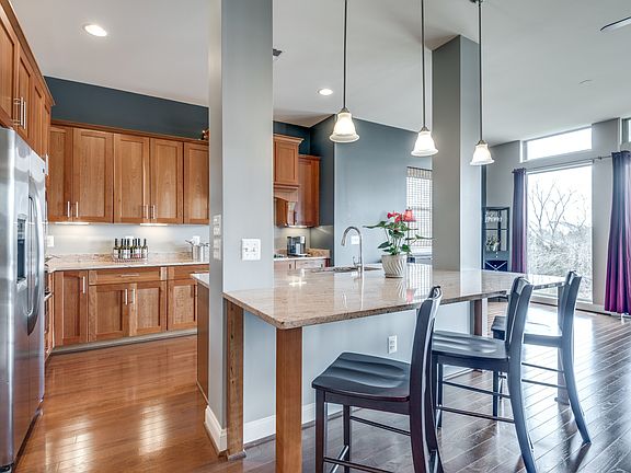 4th image of 23374 Evening Primrose Sq