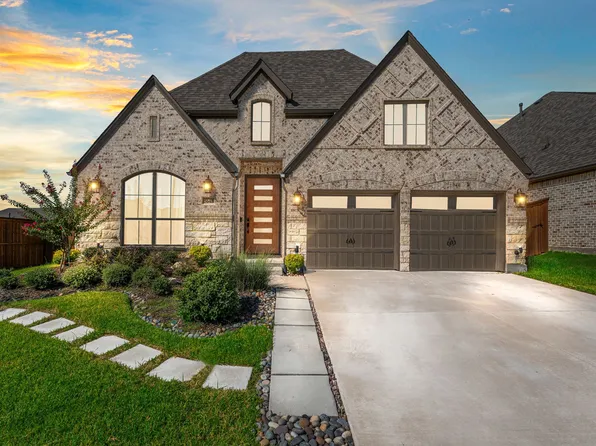 5648 Pradera Rd, Fort Worth, TX 76126