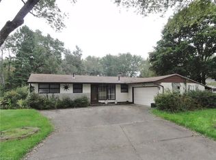 1120 Singing Brook Ave NW, Massillon, OH 44646