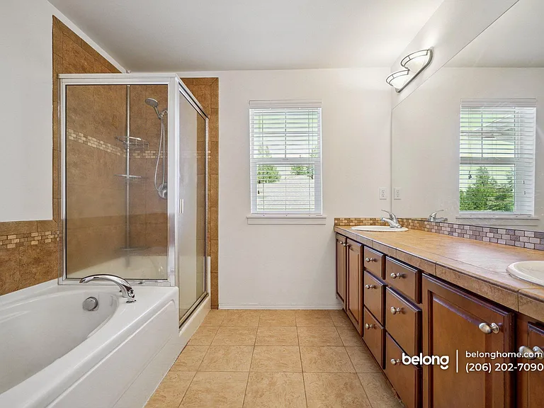 15 164th St SW #8 — Photo 10