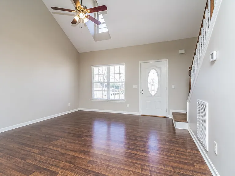 922 Sky Valley Trl — Photo 4