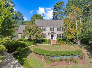 7 Heather Pl, Durham, NC 27707