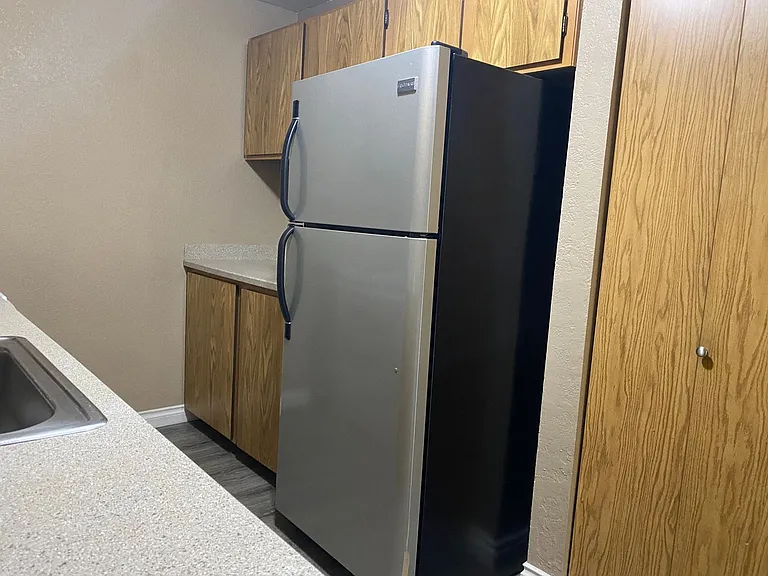 Westwood Apartments — Photo 92