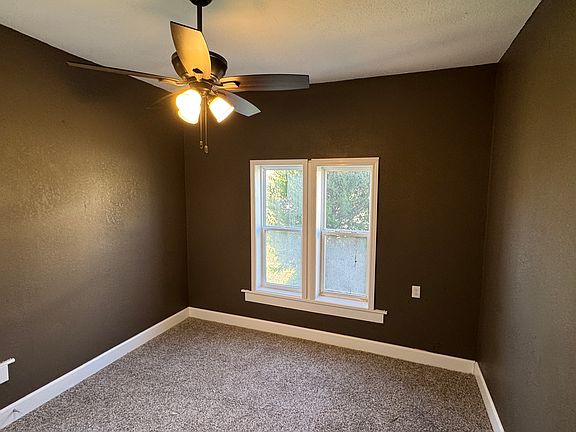 4th image of 306 Brooks St