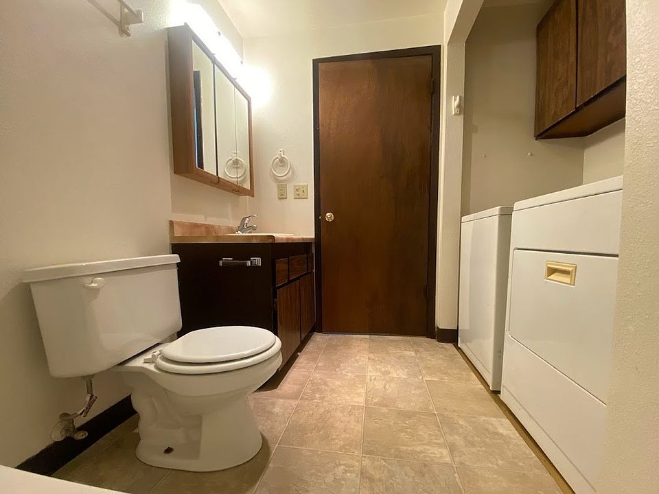 Ash St. Duplex 745 & 747 E Ash St Union OR Zillow