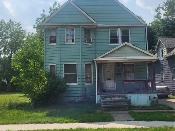 3716 E 50th St, Cleveland, OH 44105