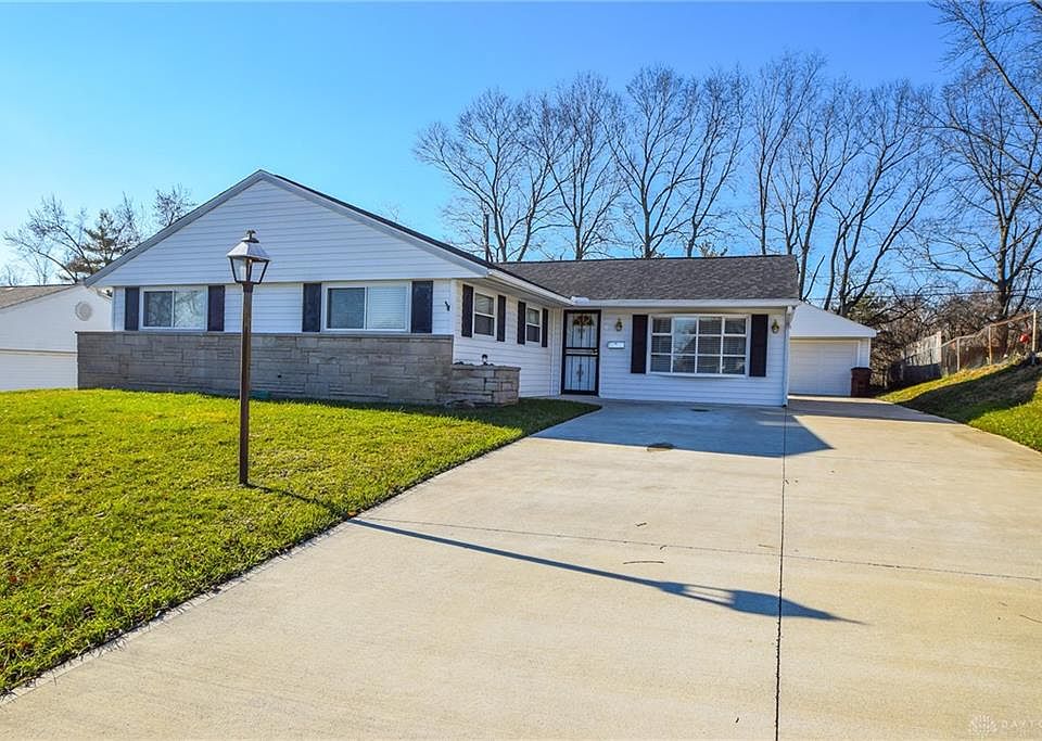 1st image of 97 Moore Dr