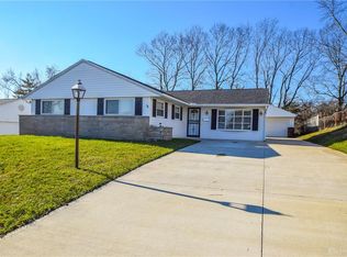 97 Moore Dr, Franklin, OH 45005