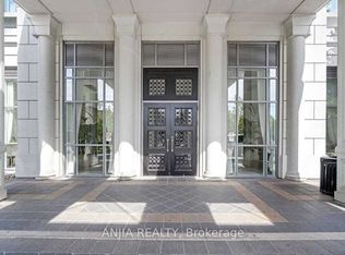 25 Greenview Ave #1024, Toronto, ON M2M0A5