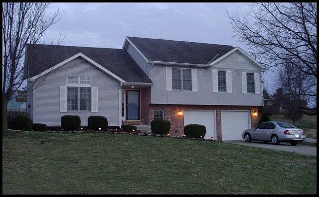 1602 Melanie Ln