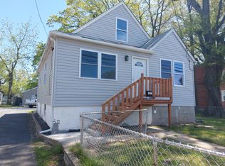 205 S Marlyn Ave #1, Essex, MD 21221