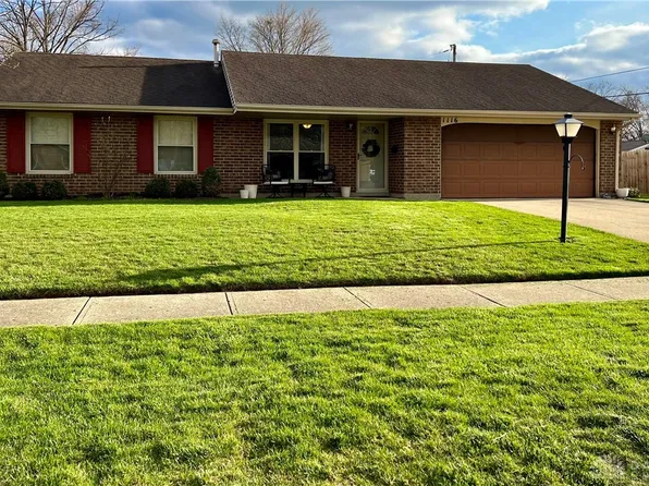 1116 Londonderry Dr, Vandalia, OH 45377