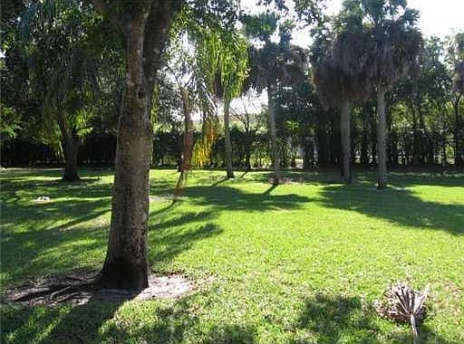 2nd image of 8303 S Coral Circle #8303