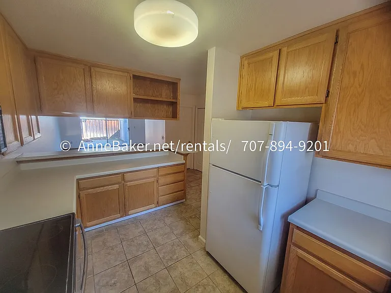 205 Elbridge Ave #G — Photo 7