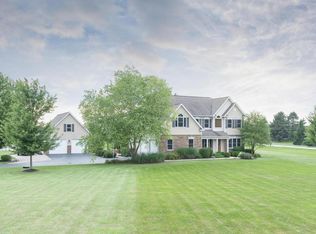 2839 Horseshoe Rd, Delaware, OH 43015