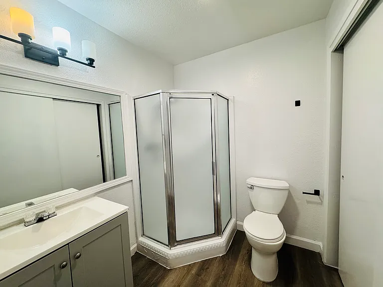 5809 Fairfax Rd #1 — Photo 13