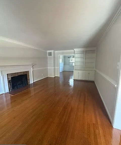 7412 Hallcrest Dr — Photo 4