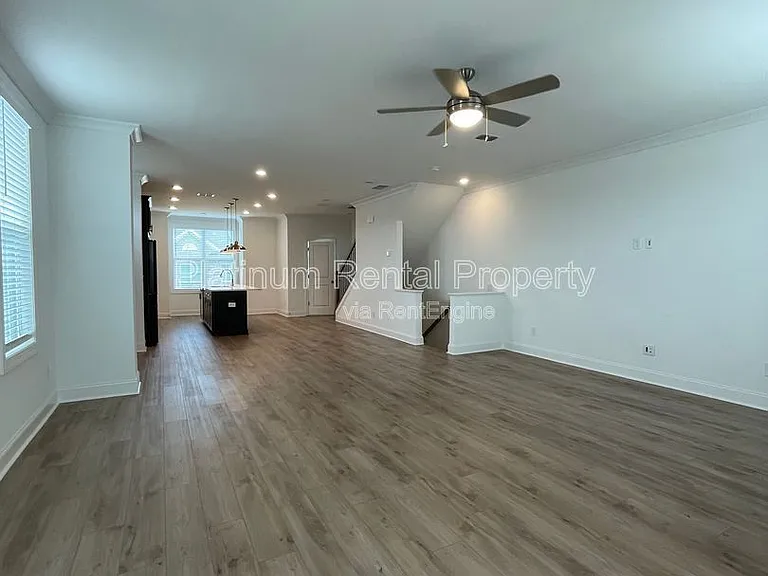 5221 Riden Ct — Photo 40