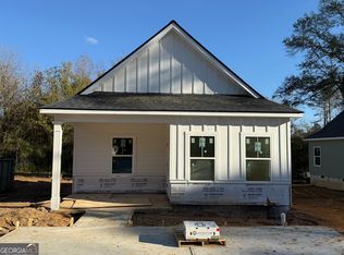 728 Burns Rd, Carrollton, GA 30117