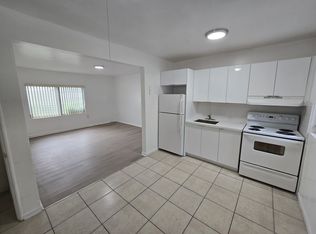 28 Majorca Ave APT 1, Coral Gables, FL 33134