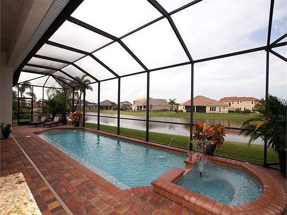 2nd image of 3277 Lamanga Dr