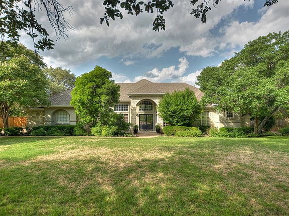 2nd image of 9218 Leaning Rock Cir
