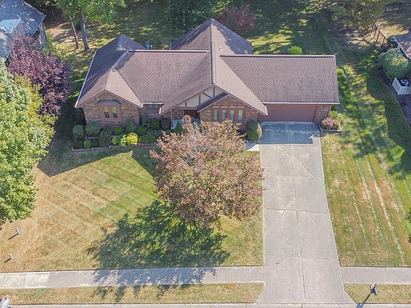 4th image of 285 Lawnwood Dr