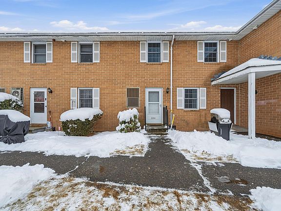 2nd image of 804 Elmwood Drive